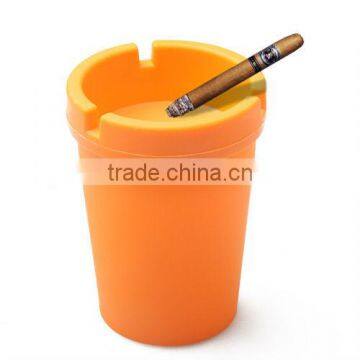 Supply Large capacity double candy color ashtray