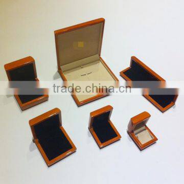 Premium Leather Wooden Ring/Watch/bangle/Bracelet/Pendant/Necklace/Earring Jewelry Box photo-2