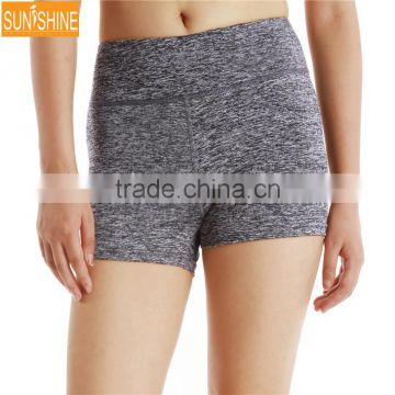 2017 Classic Solid Color Yoga Shorts Women