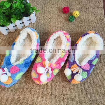 Wholesale cheapest warm socks women room shoes