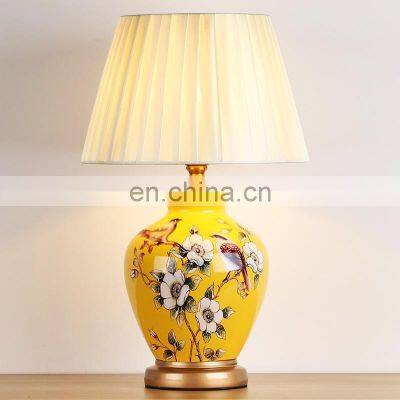 Chinese style flower and bird pattern ceramic table lamp hotel table lamp