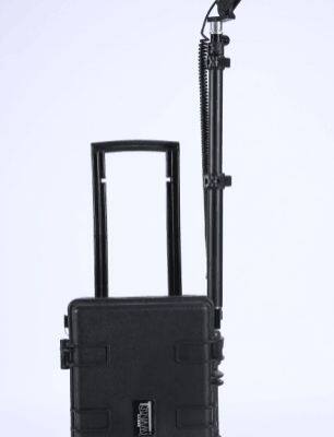 Портативная мобильная система осветления из алюминиевого сплава с автономностью работы батареи 10 часов и возможностью вращения на 360°