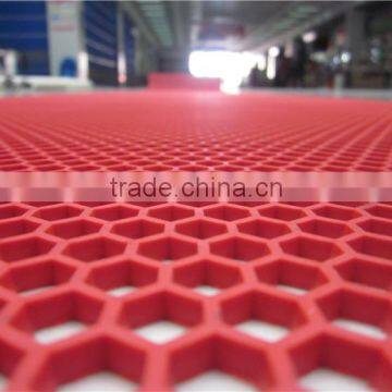 Perforated plastic mesh pvc mat