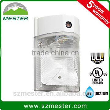 17w 25w Mini led flood light , Led wall mount light fit J-BOX operate 120v&277v photocell