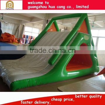 China Durable customized floating inflatable water toys