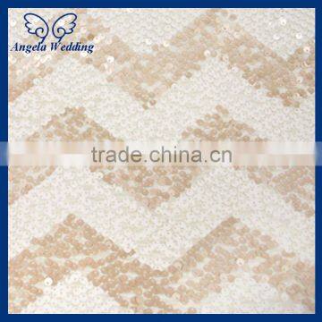 CL003D New hot sale ivory and champagne metallic sequin chevron table cloth