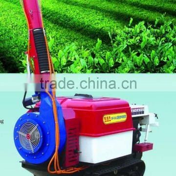 Crawler type snail blower sprayer