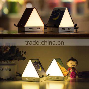 Multi-functional Tiny House Design 4 Port USB Hub, Touch Sensor LED Night Light, Creative USB Hub With Smartphone Holder photo-6