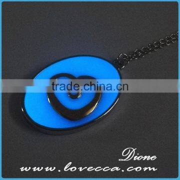 Night Ligh Glow in the Dark Necklace Fluorescent Hollow Locket Cage Glow In The Dark For Women photo-3