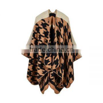 Wholesale China Factory Price Female Scarf Sewing Brim Grid Design Imitated Cashmere Material Women Shawl photo-2