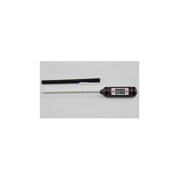 Pen type digital thermometer