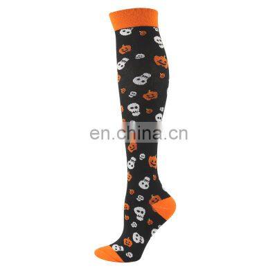 Novelty 20-30 Mmhg Skeleton Bats Women Men Stocking Pumpkin Alien ET Mummy Pattern Jacquard Spooky Halloween Compression Socks photo-3