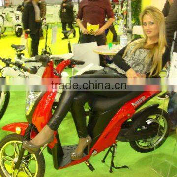 hot Simple style patent fashionable designed electric scooter chinese electric motorcycle