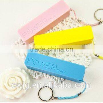 Cheapest less than one dollars perfume power bank 2600mah for all smart phones