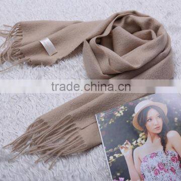 Soft and Warm Camel Cashmere Scarf photo-4