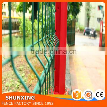 Galvanized pvc coated finishing metal wire fencing 8ft