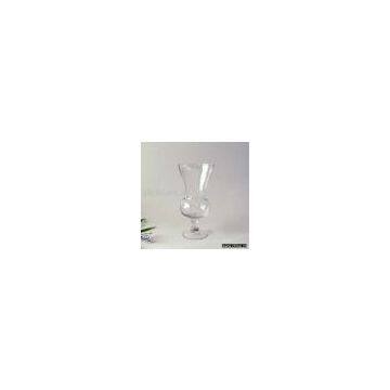 Clear glass vase