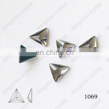 DZ-1069 triangle shape flat back glass stones for jewelry making