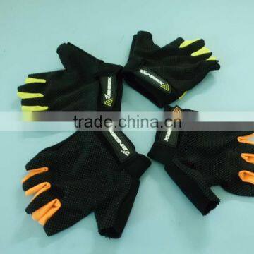 Sports Gloves