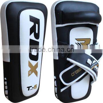 DX Thai Kick Boxing Strike Curved Arm Pad