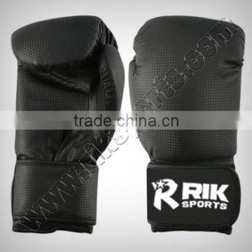 Boxing Gloves Cowhide leather, inside high density machine mold