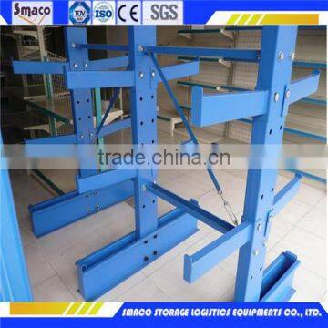 Single arm adjustable cantilever rack