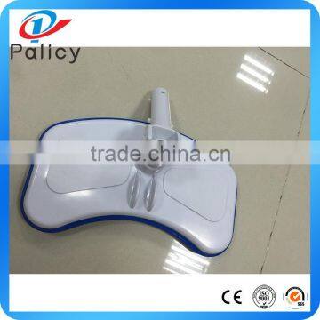 Palicy triangular vacuum head for swimming pool cleaning