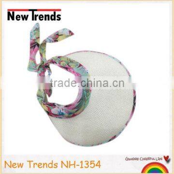 Straw sunshade visor with flower printing satin lining and ribbon