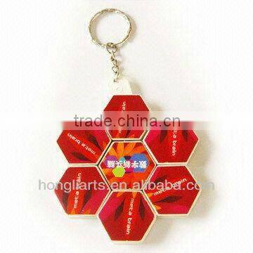 flower puzzle keychain