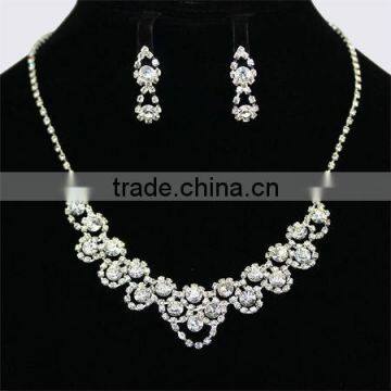 Double Rhinestone Flower Sliver Tone Party Necklace Set KSHLXL-47