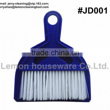 plastic mini dustpan with brush set