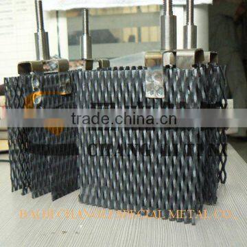 Titanium anode for swimming pool chlorinator