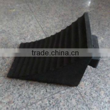 Rubber wheel chock/wheel stop/wedge/traffic wheel stopper