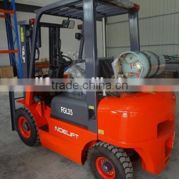 Ergonomical light 2.0T dual fuel gasoline/LPG powered forklift truck made in China