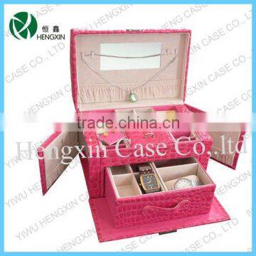 jewelry boxes and packaging , jewelry gift box