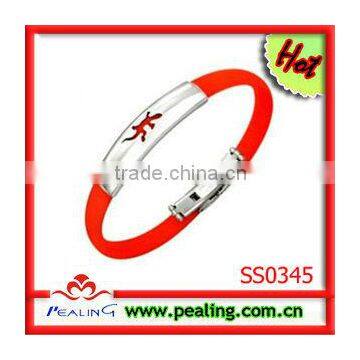 Popular men style latest Style Stainless Steel silicone bracelet custom