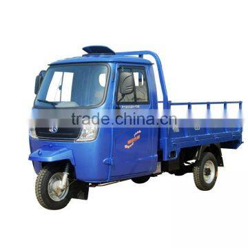 Three Wheel Motor Tricycle With Closed Cabin for Cargo photo-3