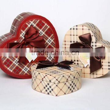 Dubaa Caja del Corazon,2015 Customized Cheap Heart Shaped Paper Gift Box Made in China