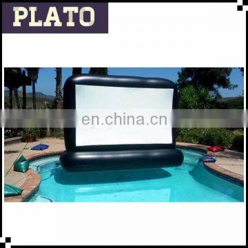 Family inflatable projection movie screen for waterpool