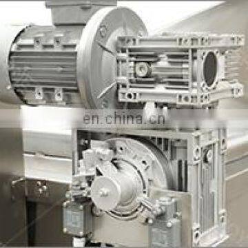 Energy Saving Electric Heated Fish Ball Batch Fryer Machine With Automatic Stirring System photo-4