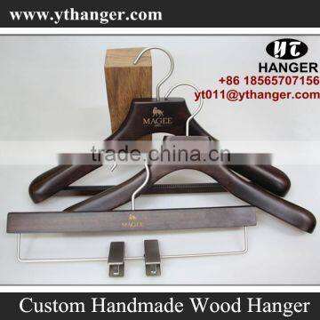 IMY-536 brown wood display short neck hangers