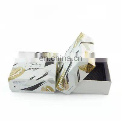 Customize design chocolate gift boxes with carton candy white matte packaging