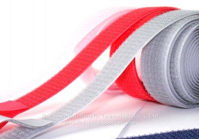 Hook hair with the same body Velcro introduction