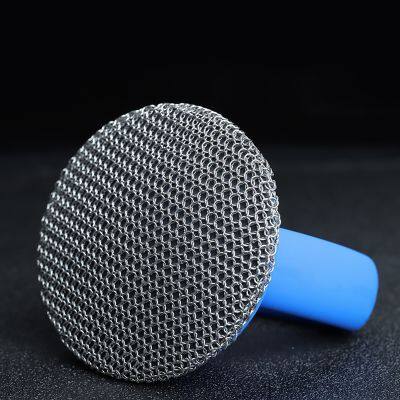 Chainmail Stainless Steel Cast Iron Round Kitchen Scrubber With Silicone Handle