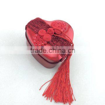 Red small metal gift tin box,pretty heart shape tin box