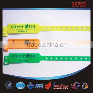 MDW164 Passive UHF/HF RFID Wristband For Access Control