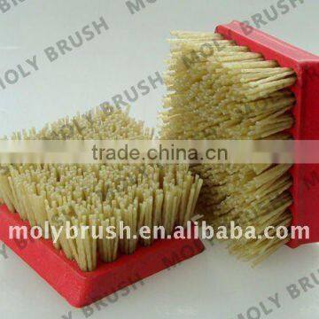 Frankfurt diamond brush