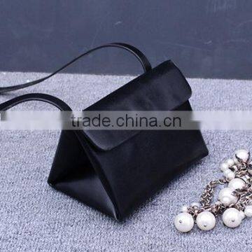 Newest Fashion Triangle Girls pu Sling Bag