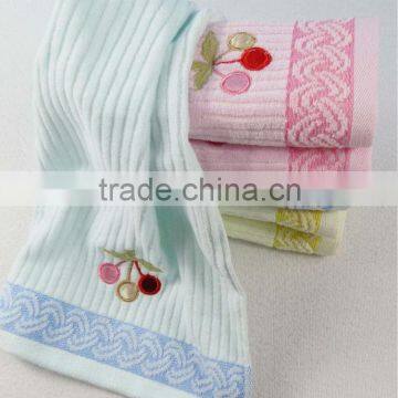 Low Cost Bath Towels 100% Cotton for Hotel Use photo-2