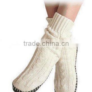 Soled shoes white corlour